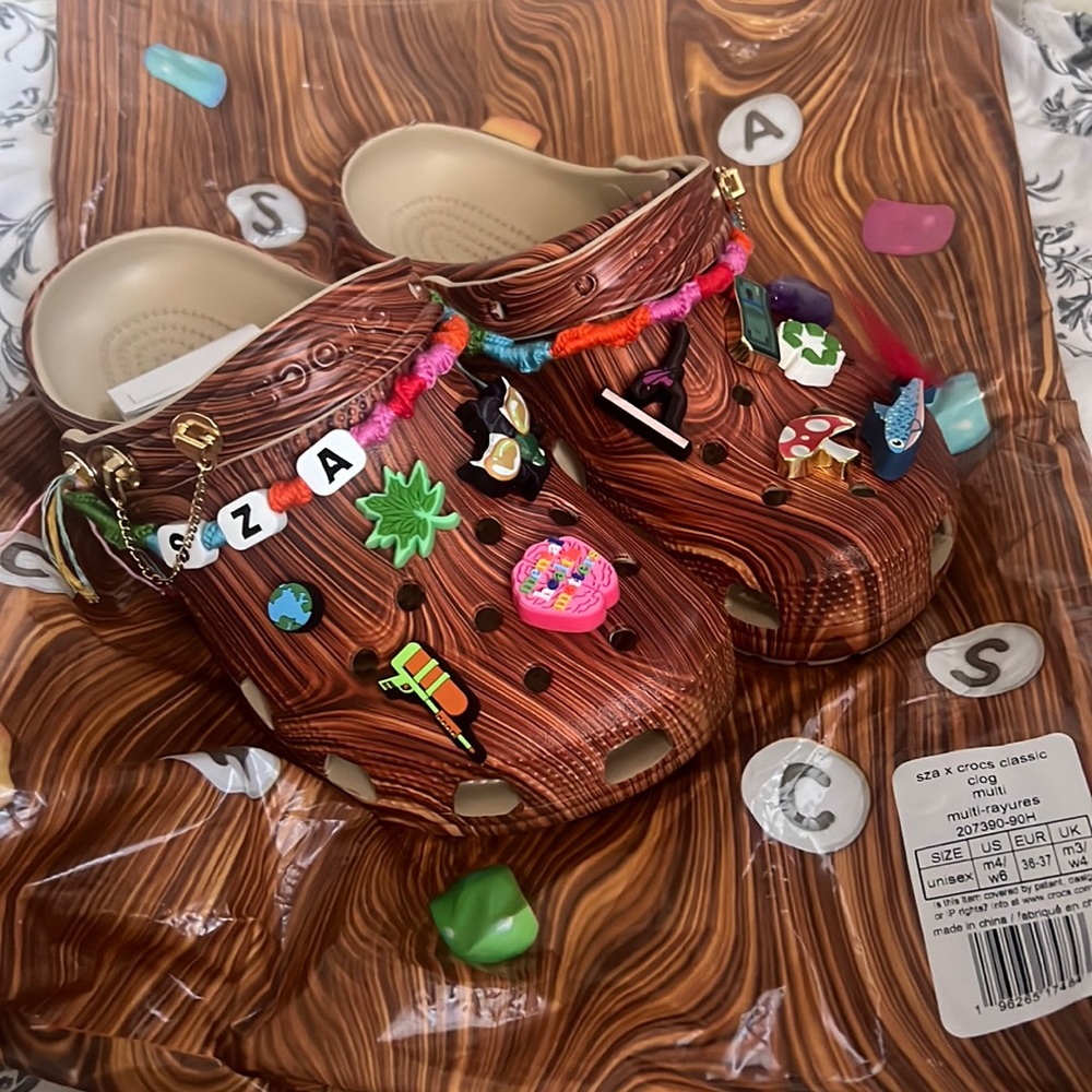 SZA Crocs